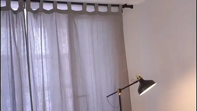 Snapshot of Helenspenss_ chatting on November 2025 08:48:01 AM Helenspenss online show from November 2025 08:48:01 AM