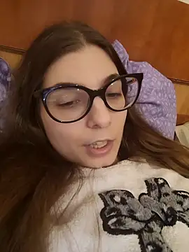 Snapshot of sweetbabygirlforyou chatting on April 2026 01:52:02 PM sweetbabygirlforyou online show from April 2026 01:52:02 PM
