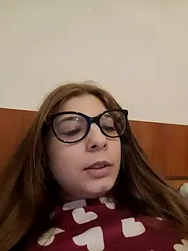 Snapshot of sweetbabygirlforyou chatting on April 2026 12:32:01 PM sweetbabygirlforyou online show from April 2026 12:32:01 PM