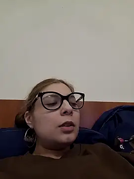 Snapshot of sweetbabygirlforyou chatting on April 2026 04:03:01 PM sweetbabygirlforyou online show from April 2026 04:03:01 PM