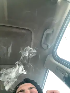 Snapshot of slimshadypt2 chatting on October 2025 09:00:02 PM slimshadypt2 online show from October 2025 09:00:02 PM