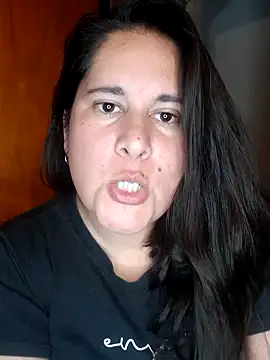 Snapshot of Clara_Arg chatting on November 2025 01:26:02 AM Clara Arg online show from November 2025 01:26:02 AM