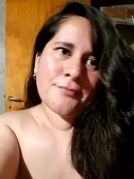 Snapshot of Clara_Arg chatting on November 2025 02:45:01 AM Clara Arg online show from November 2025 02:45:01 AM