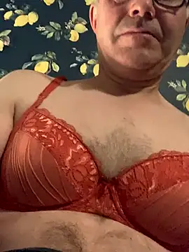 Snapshot of camslave6666 chatting on November 2025 09:24:02 PM camslave6666 online show from November 2025 09:24:02 PM