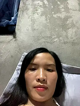 Yunzang online show from October 2025 01:01:02 PM