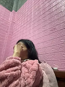 Yunzang online show from March 2026 12:33:01 PM