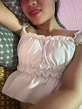 Yunzang online show from April 2026 12:03:01 PM