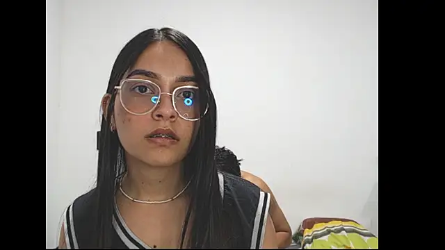 ALICE JULIETA online show from November 2025 12:54:01 AM