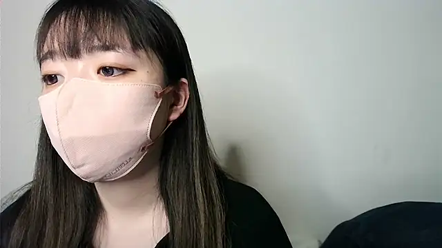 yua chan00 online show from February 2026 02:45:01 PM