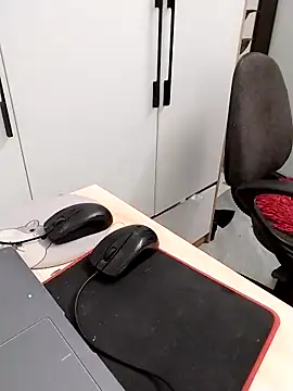 Tammy meri online show from March 2026 10:28:02 PM