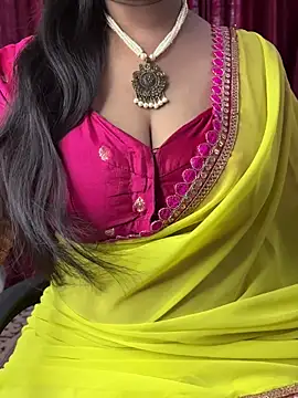 Snapshot of Ritika_janu chatting on November 2025 05:57:02 AM Ritika janu online show from November 2025 05:57:02 AM