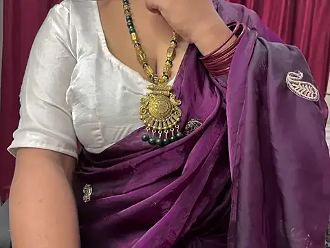 Snapshot of Ritika_janu chatting on June 2026 04:24:02 AM Ritika janu online show from June 2026 04:24:02 AM