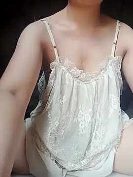 Noelle-e online show from April 2026 03:44:01 AM