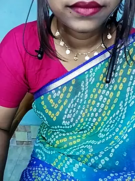 Snapshot of cute_mahi07 chatting on November 2025 04:51:01 PM cute mahi07 online show from November 2025 04:51:01 PM