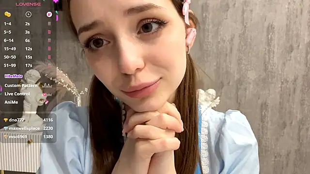 AliceStacy online show from March 2026 07:40:01 PM