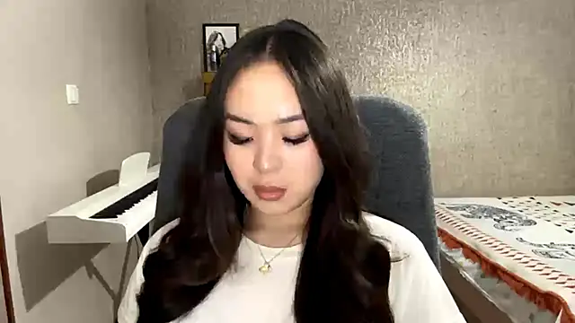 Snapshot of SupremeDividend chatting on October 2025 02:40:01 PM SupremeDividend online show from October 2025 02:40:01 PM