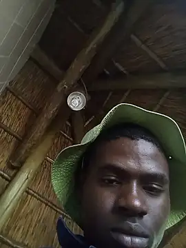 Snapshot of younggblackkCOCK19 chatting on December 2025 10:24:02 AM younggblackkCOCK19 online show from December 2025 10:24:02 AM