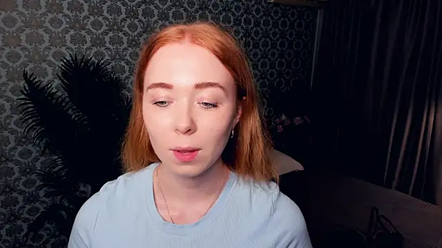 Snapshot of AddieOsler chatting on November 2025 08:41:02 PM AddieOsler online show from November 2025 08:41:02 PM