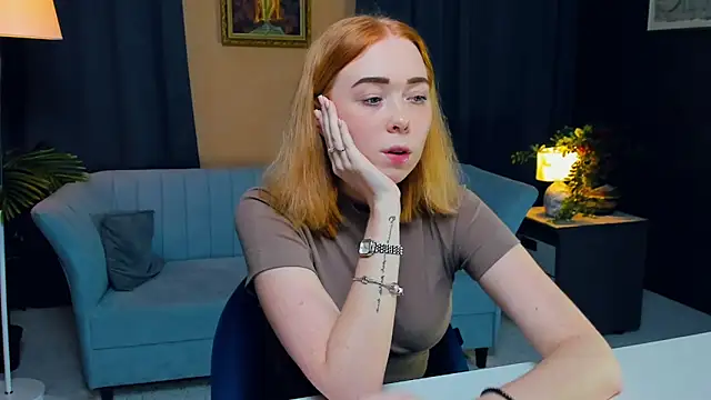 Snapshot of AddieOsler chatting on November 2025 08:19:02 PM AddieOsler online show from November 2025 08:19:02 PM