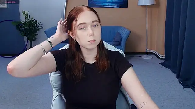 AddieOsler online show from June 2026 07:38:02 PM