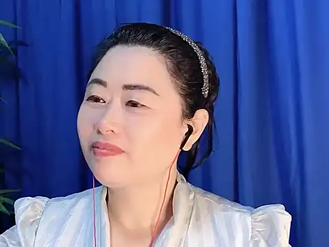 Snapshot of yaoyao22678 chatting on October 2025 01:19:02 AM yaoyao22678 online show from October 2025 01:19:02 AM