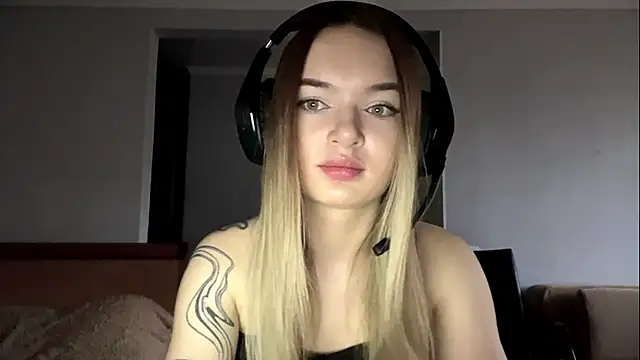 Snapshot of MargBialke chatting on November 2025 10:50:02 AM MargBialke online show from November 2025 10:50:02 AM