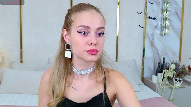 Snapshot of Rose_Masson chatting on November 2025 05:20:01 AM Rose Masson online show from November 2025 05:20:01 AM