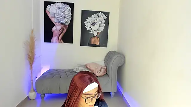 lizzakennedy online show from June 2026 12:03:02 PM