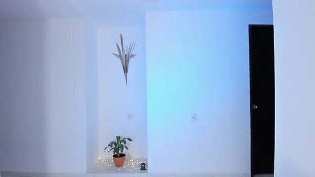 Snapshot of Leyacopper_ chatting on March 2026 02:05:02 AM Leyacopper online show from March 2026 02:05:02 AM