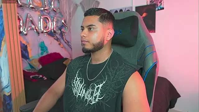 Snapshot of Tiler_wolker chatting on March 2026 10:17:02 PM Tiler wolker online show from March 2026 10:17:02 PM