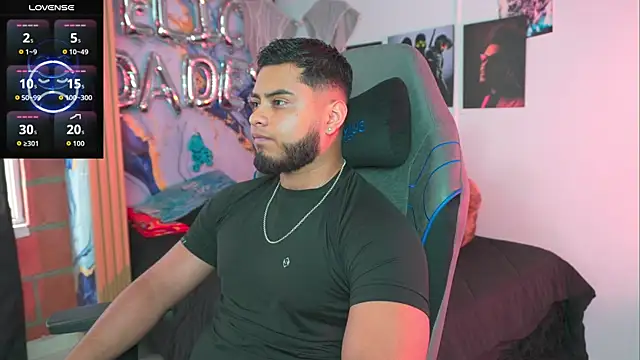 Snapshot of Tiler_wolker chatting on March 2026 09:05:01 PM Tiler wolker online show from March 2026 09:05:01 PM