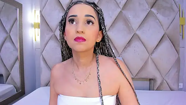 violett rabbit  online show from December 2025 08:02:02 PM