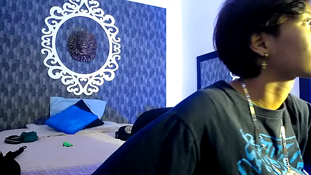 Snapshot of Ghost__Girl_ chatting on November 2025 03:18:02 AM Ghost Girl online show from November 2025 03:18:02 AM