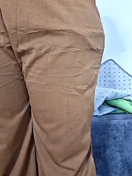 Snapshot of Mia_fox29 chatting on November 2025 11:49:01 AM Mia fox29 online show from November 2025 11:49:01 AM