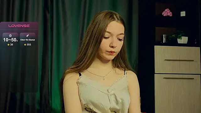 Snapshot of miragge_ chatting on January 2026 02:50:01 AM miragge online show from January 2026 02:50:01 AM