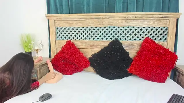 Snapshot of Cassandra_Armani chatting on February 2026 03:37:02 AM Cassandra Armani online show from February 2026 03:37:02 AM