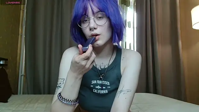 KellePourier online show from May 2026 08:08:01 AM