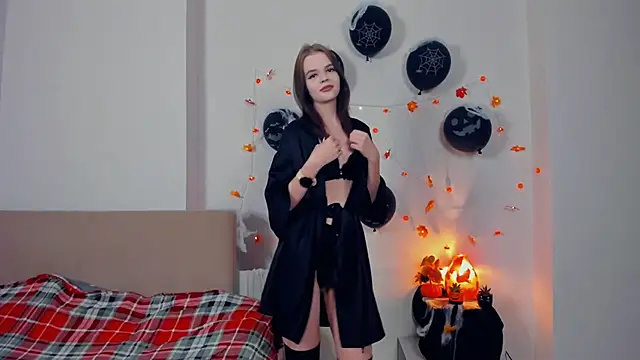 Snapshot of YourLovelyLily chatting on November 2025 02:11:02 AM YourLovelyLily online show from November 2025 02:11:02 AM