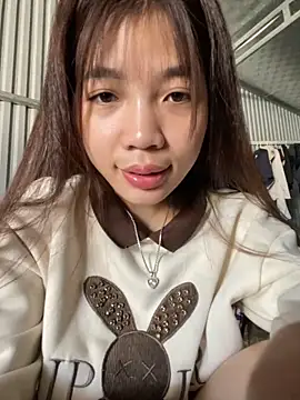 Snapshot of Zlienr023 chatting on November 2025 07:44:02 AM Zlienr023 online show from November 2025 07:44:02 AM