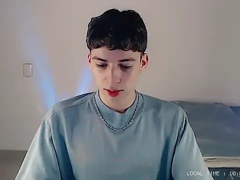 Snapshot of Sett_01 chatting on November 2025 03:05:01 AM Sett 01 online show from November 2025 03:05:01 AM