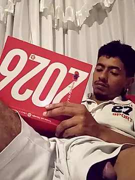 Snapshot of SkinniYamo chatting on March 2026 05:02:01 AM SkinniYamo online show from March 2026 05:02:01 AM