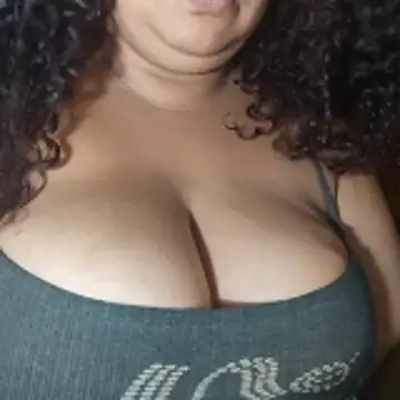 Snapshot of safirahot69 chatting on December 2025 09:15:01 AM safirahot69 online show from December 2025 09:15:01 AM