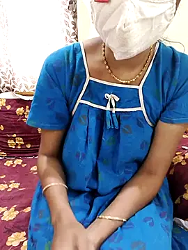 Snapshot of smileys46 chatting on February 2026 06:18:02 AM smileys46 online show from February 2026 06:18:02 AM