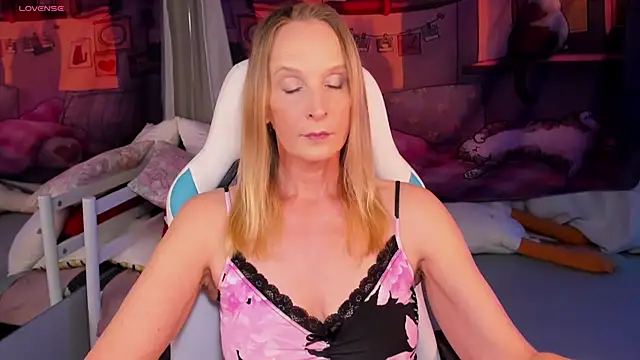 ScarlettPalmer online show from June 2026 10:51:02 AM