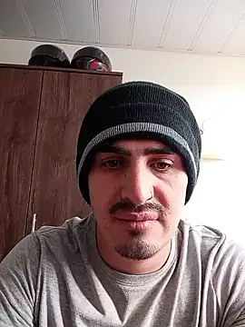 Snapshot of arescloudxxx chatting on January 2026 06:21:01 PM arescloudxxx online show from January 2026 06:21:01 PM