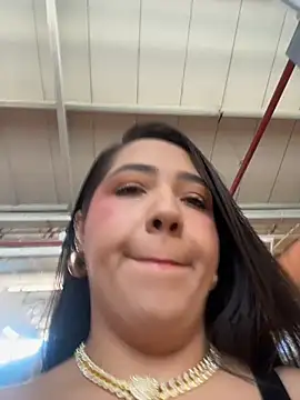 Hannahpradaa  online show from November 2025 08:53:02 PM