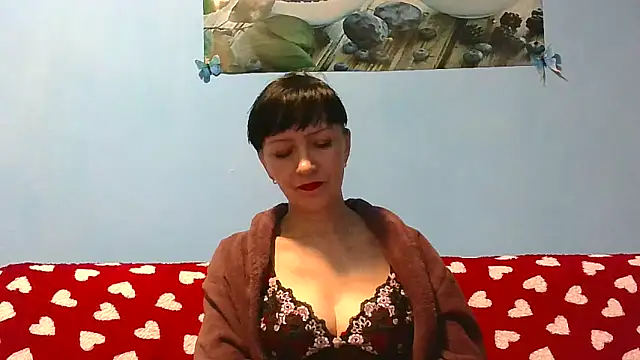 IffetLove42 online show from April 2026 06:32:01 PM