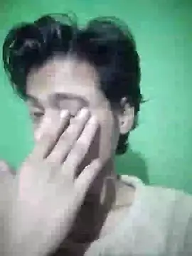 Snapshot of Luckysucks chatting on November 2025 08:59:01 AM Luckysucks online show from November 2025 08:59:01 AM