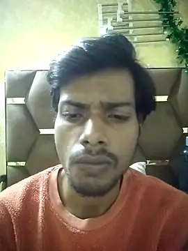 Snapshot of Luckysucks chatting on November 2025 10:58:02 AM Luckysucks online show from November 2025 10:58:02 AM