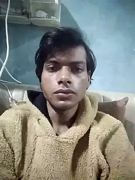 Snapshot of Luckysucks chatting on November 2025 04:23:02 AM Luckysucks online show from November 2025 04:23:02 AM